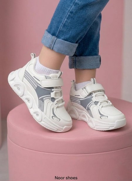 بوت مع اضائة